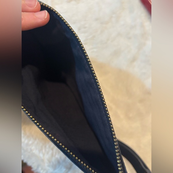 Disney x Pandora Wristlet NWOT Flawed Navy - Picture 3 of 7